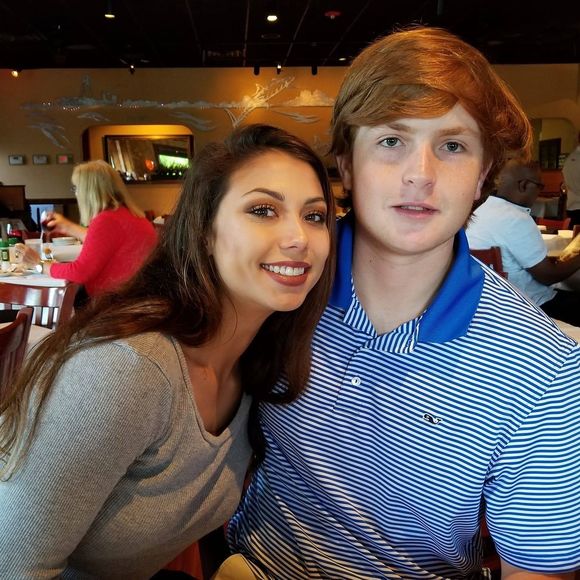 Meet your Posher, Debbie - Picture 1 of 1